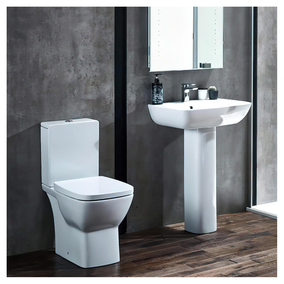 Aqua Piccolo Close Coupled Toilet With Soft Close Seat And Cistern BIQR28PAN