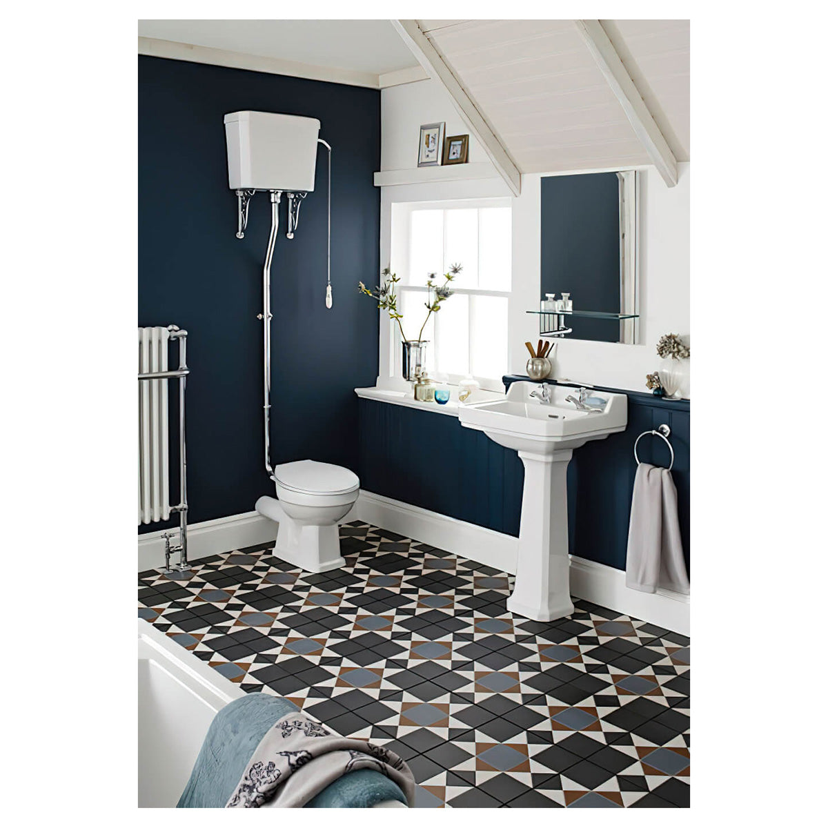 Nuie Carlton High Level White Pan And Cistern With Flush Pipe Kit
