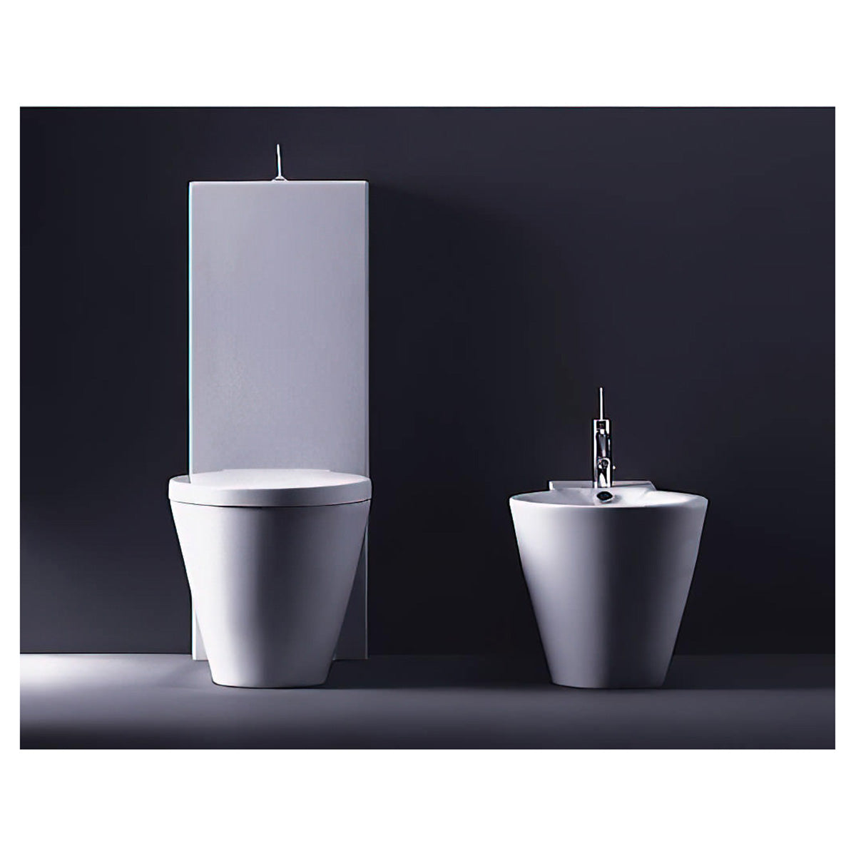 Duravit Starck 1 White Close Coupled Toilet With Cistern And Seat 0233090064