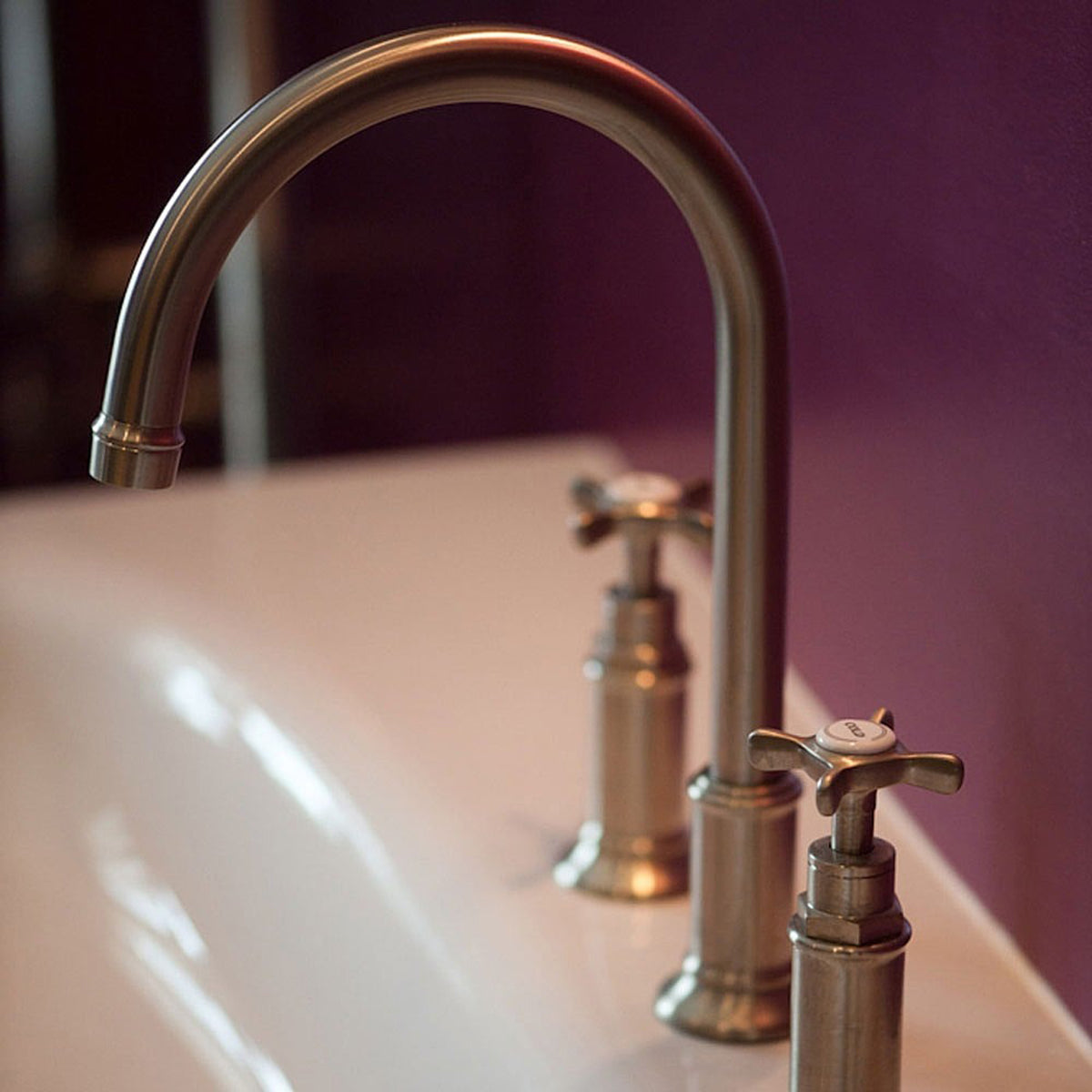 AXOR Montreux 3-Piece Basin Mixer for Smooth Water Flow