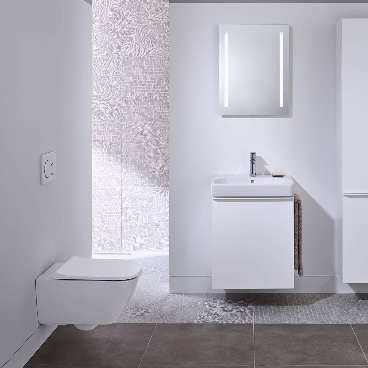 Geberit 500.683.00.2 Smyle Square Grab And Go 350 x 540mm Wall Hung WC Rim-Free And Seat
