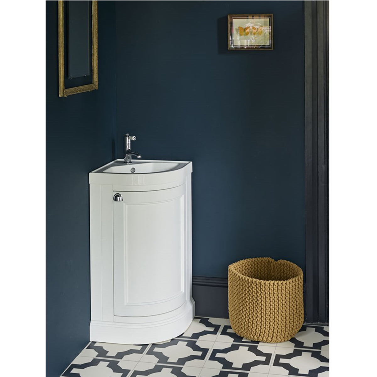 Burlington Bathrooms Freestanding 43cm Corner Vanity Unit