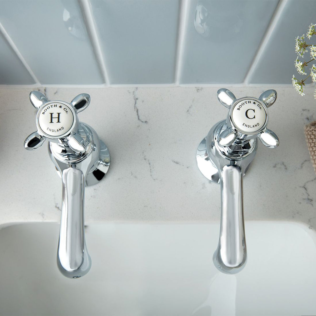 Vado Axbridge Basin Pillar Taps