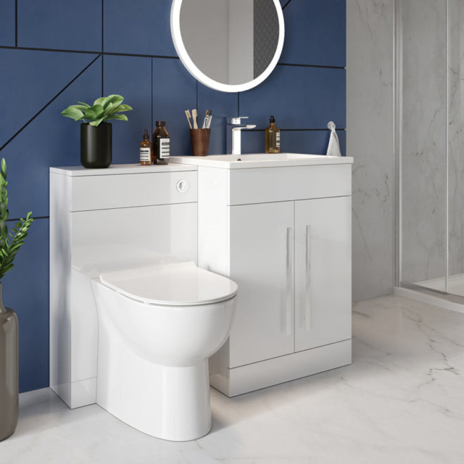 Luxe81 Toilet and Seat