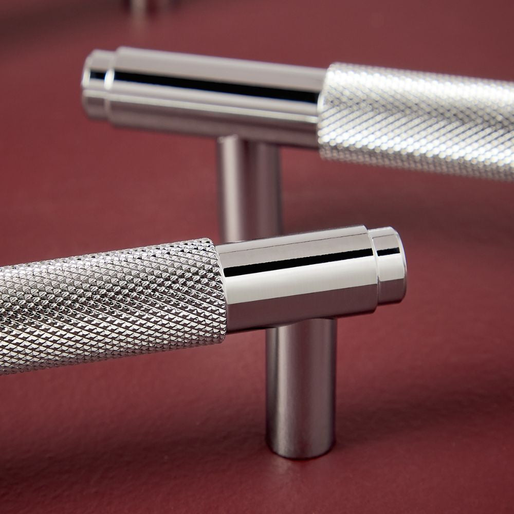 Luxe81 Knurled 250mm Handle 192mm Centres