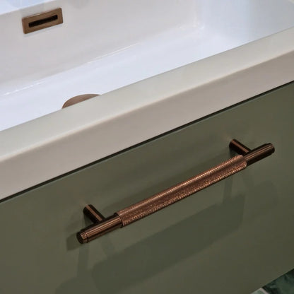 Luxe81 Knurled 250mm Handle 192mm Centres