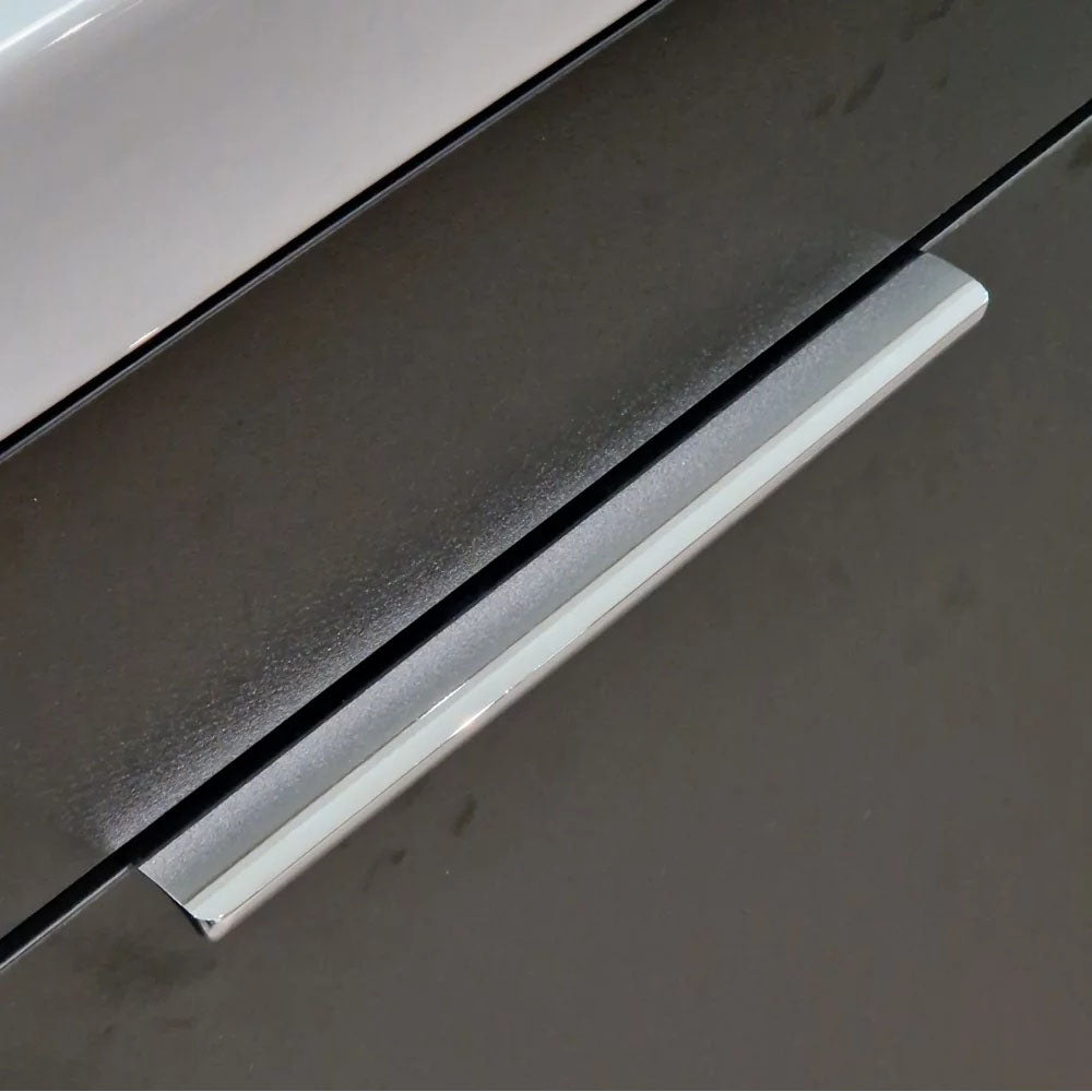 Luxe81 Flat 200mm Handle 160mm Centres