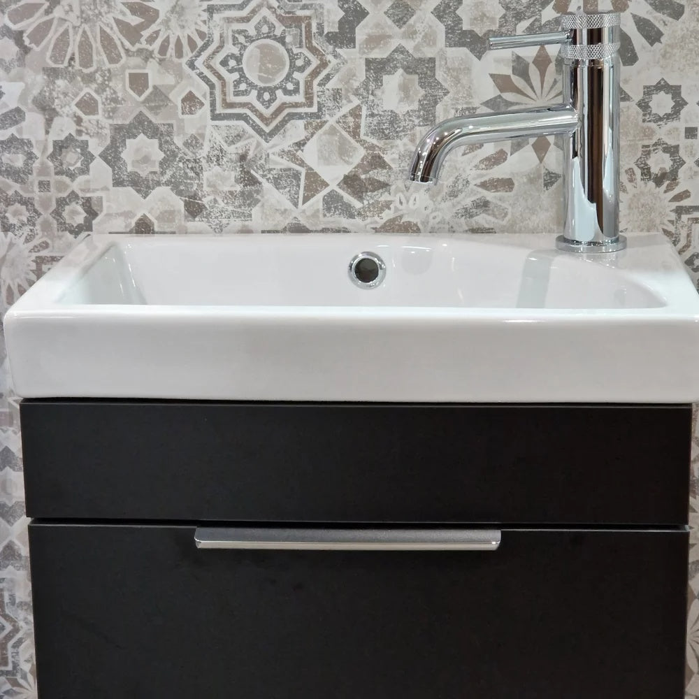Luxe81 Flat 200mm Handle 160mm Centres