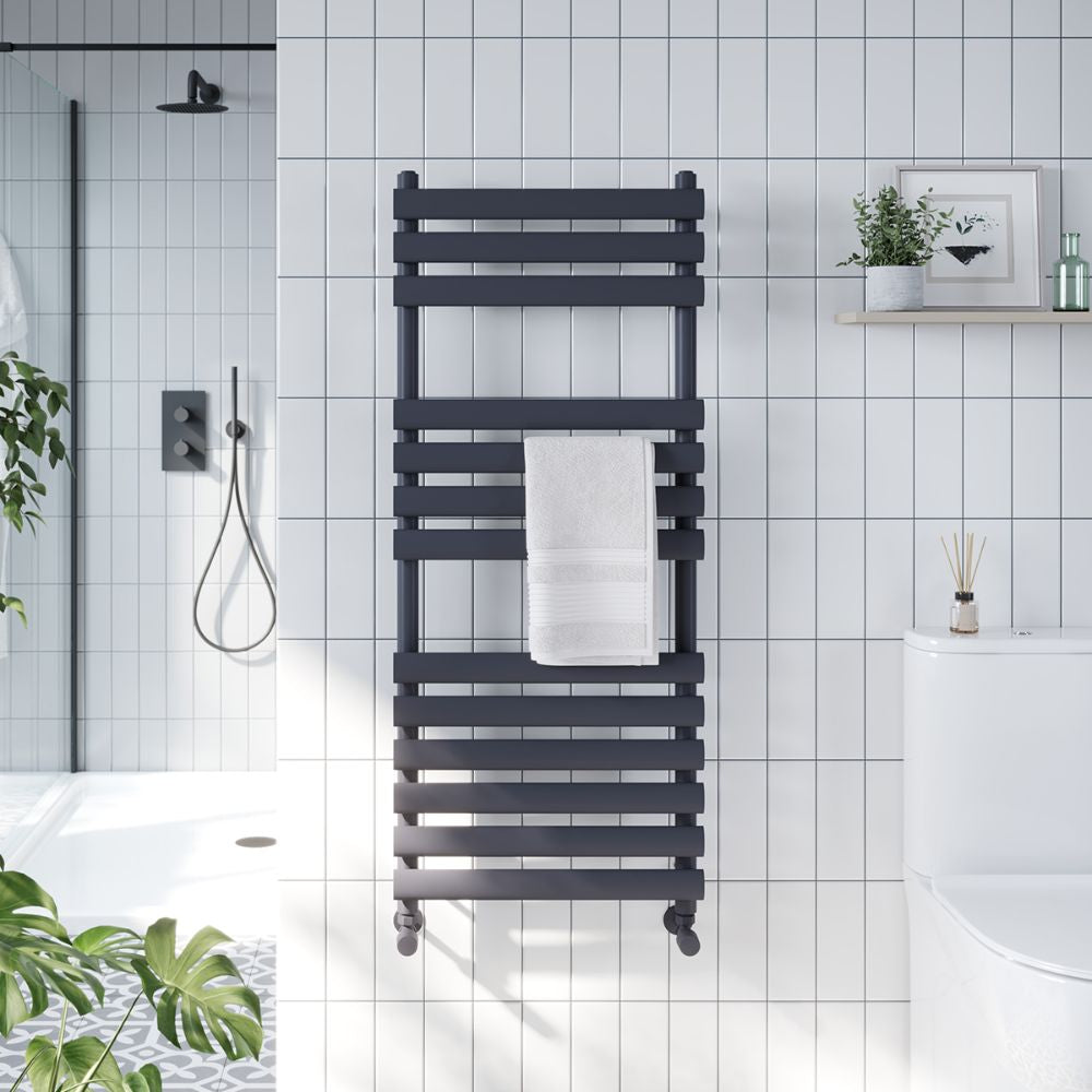 Luxe81 Instyle Designer Towel Rail