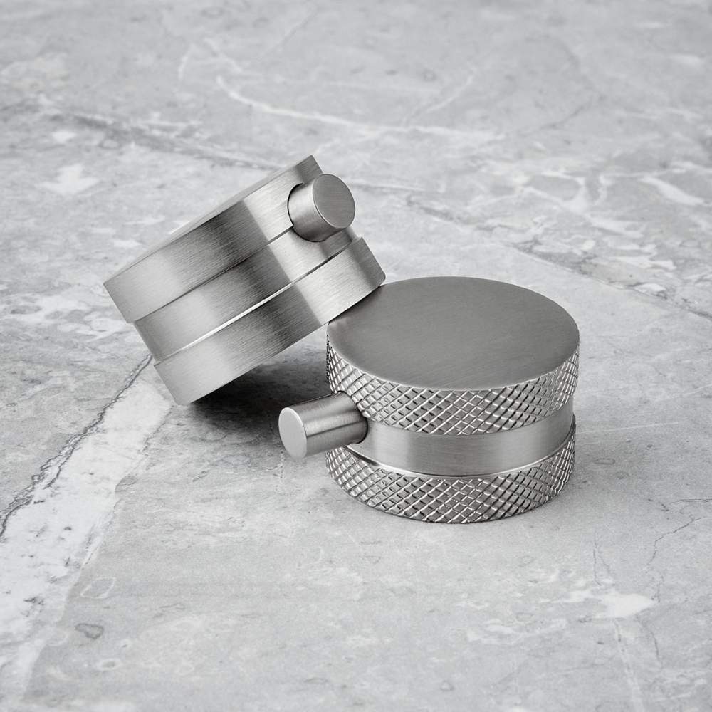 Luxe81 Core Twin Head Rigid Riser Shower Kit