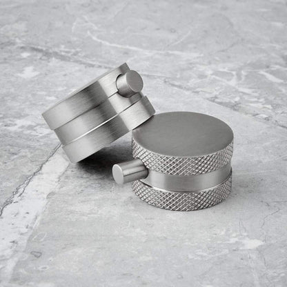 Luxe81 Core Round Handle, Head and Handset Riser Built-in Shower Kit