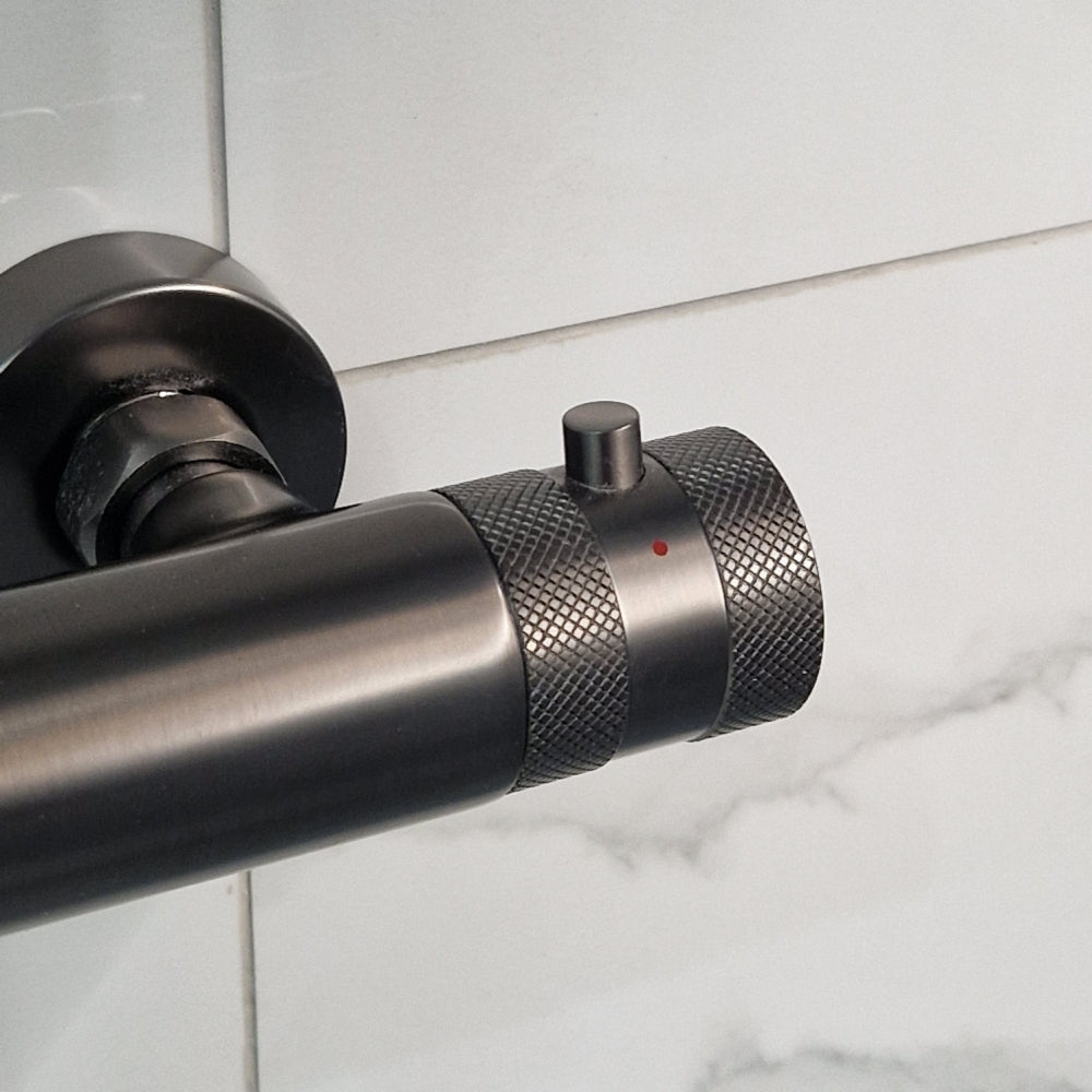 Luxe81 Core Twin Head Rigid Riser Shower Kit