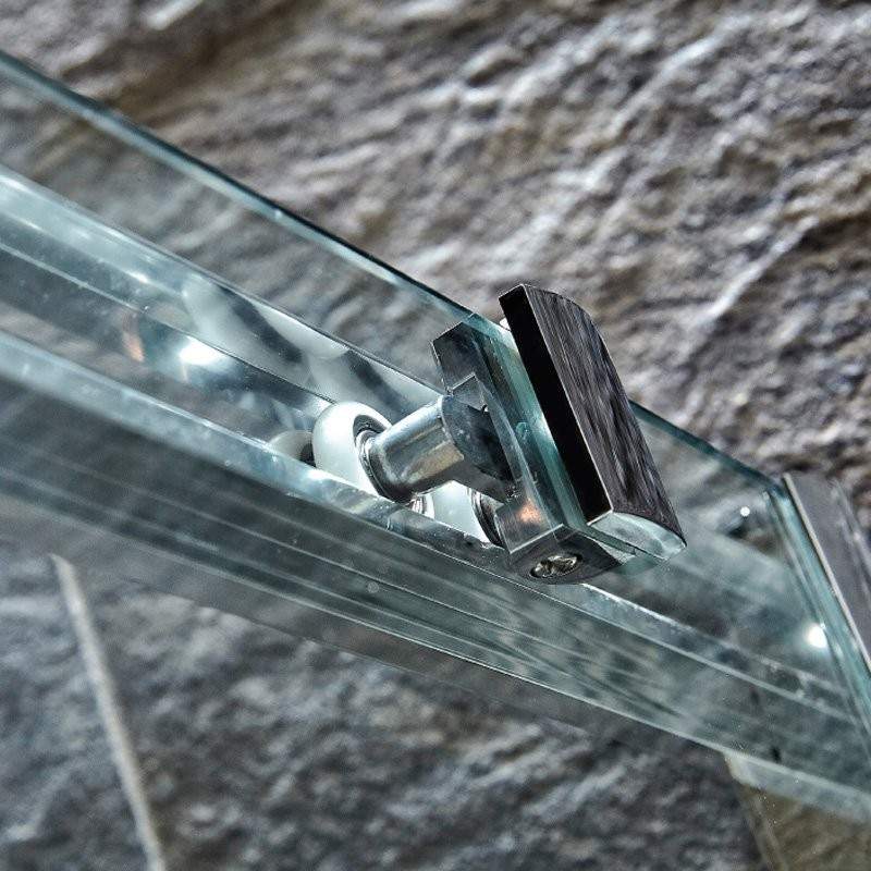 Luxe81 S6 Sliding Shower Door in Chrome