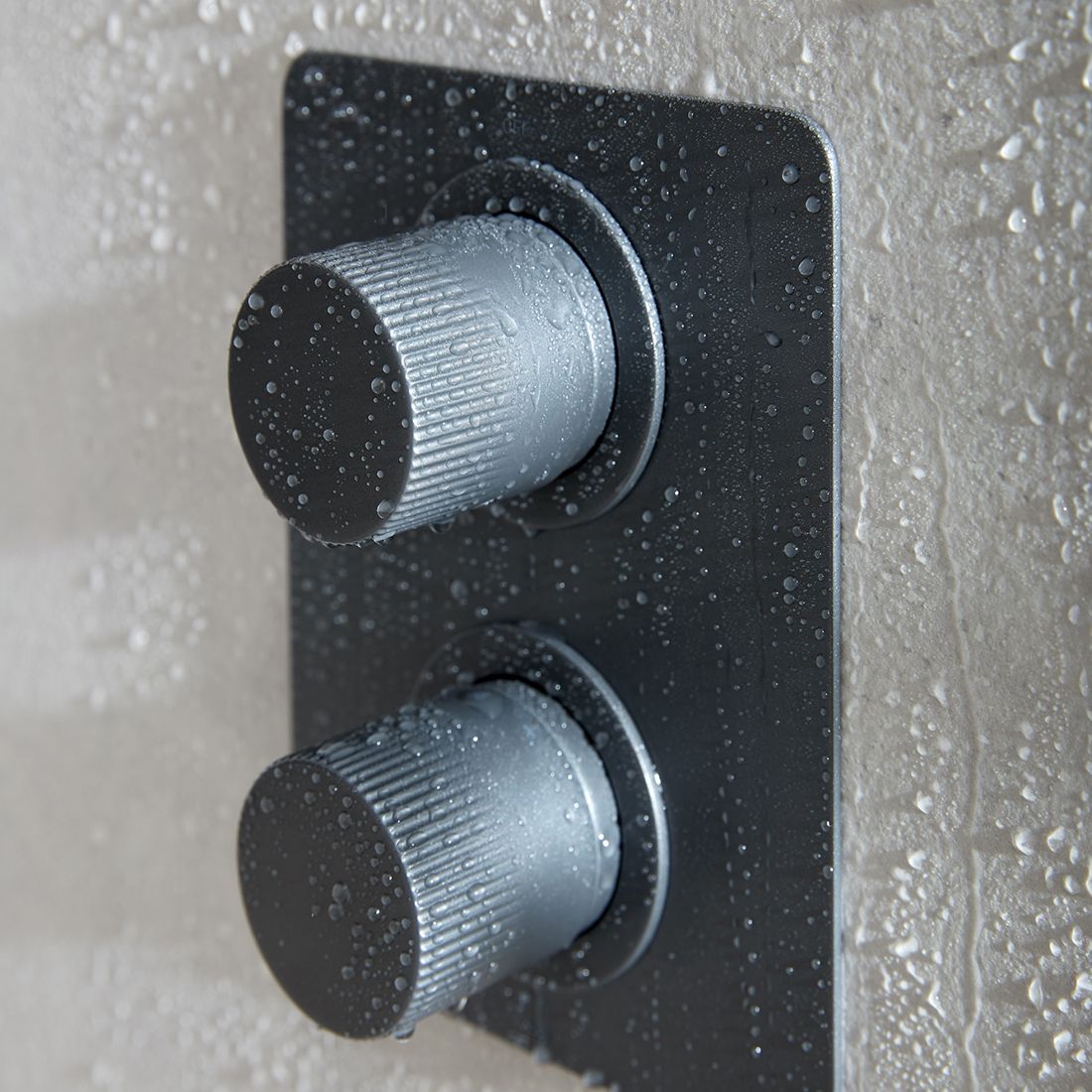 Vado Safari Leverless 1 Outlet 2 Handle Concealed Thermostatic DX Valve