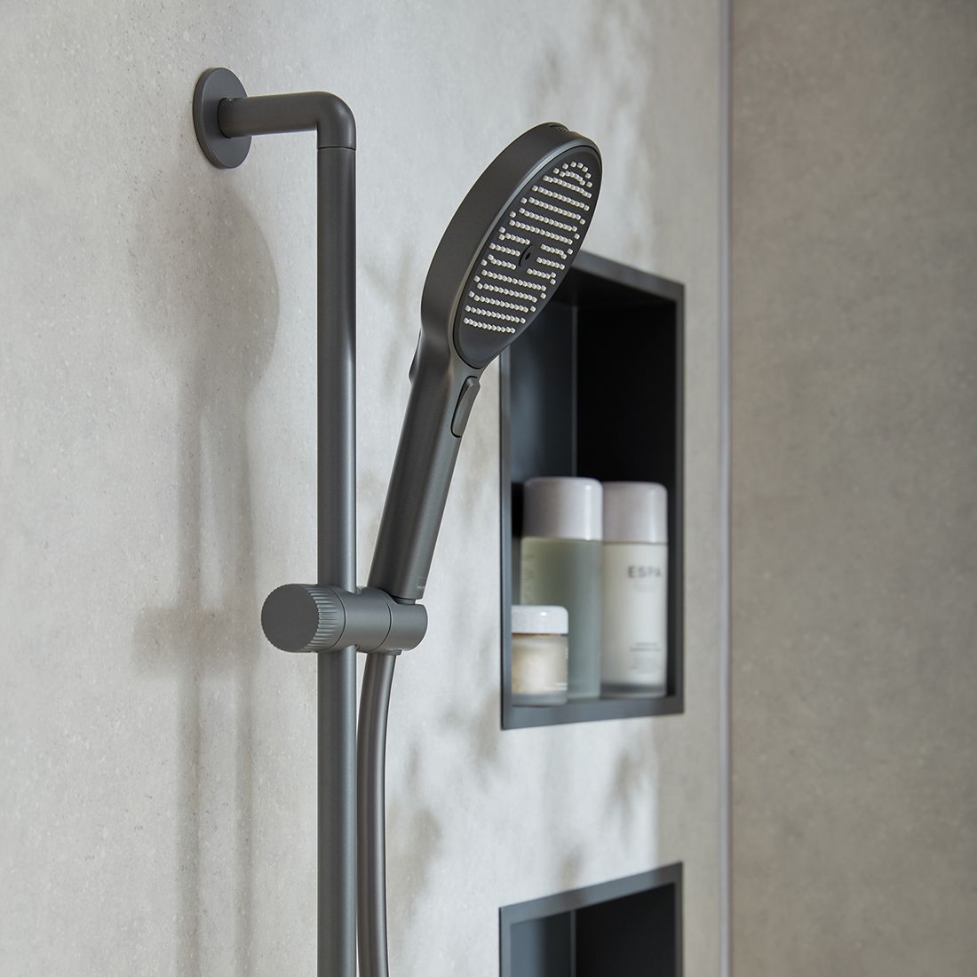 Vado Safari Multi Function Shower Handset supplied with 6 l/min Flow Regulator