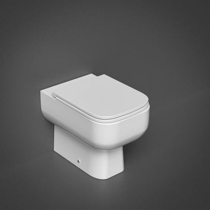RAK SE16AWHA Series 600 White Back-To-Wall WC Pan With Soft Close Seat