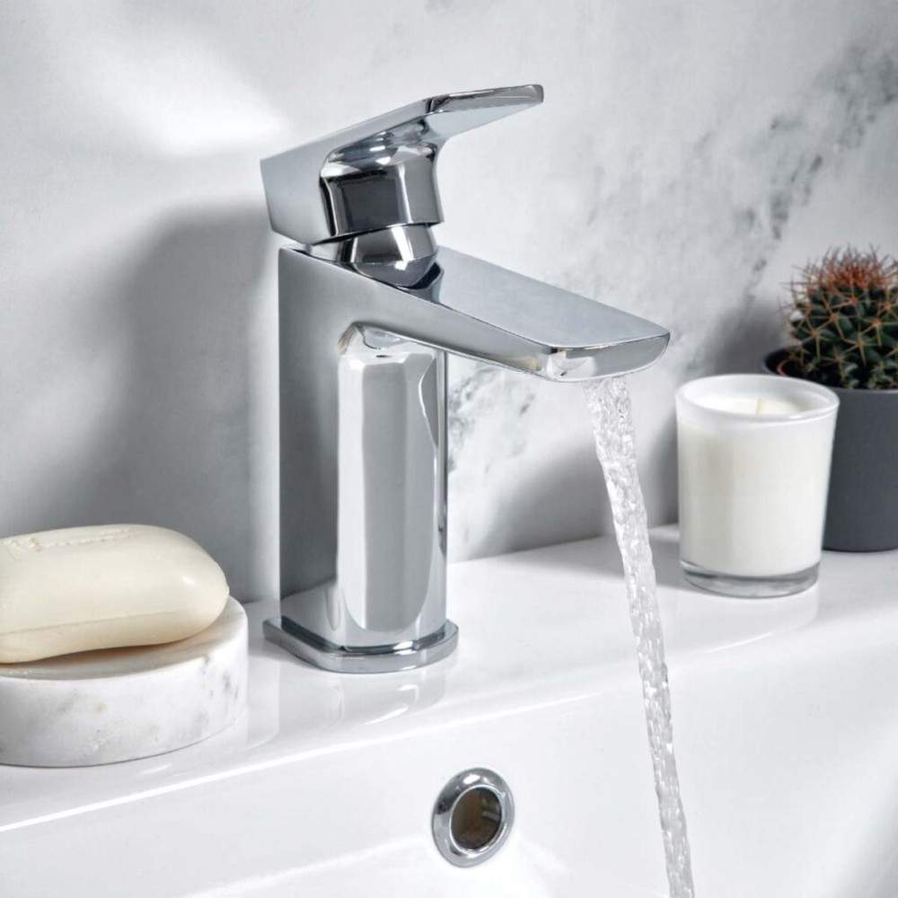 Luxe81 Muro Chrome Mini Mono Basin Mixer Tap