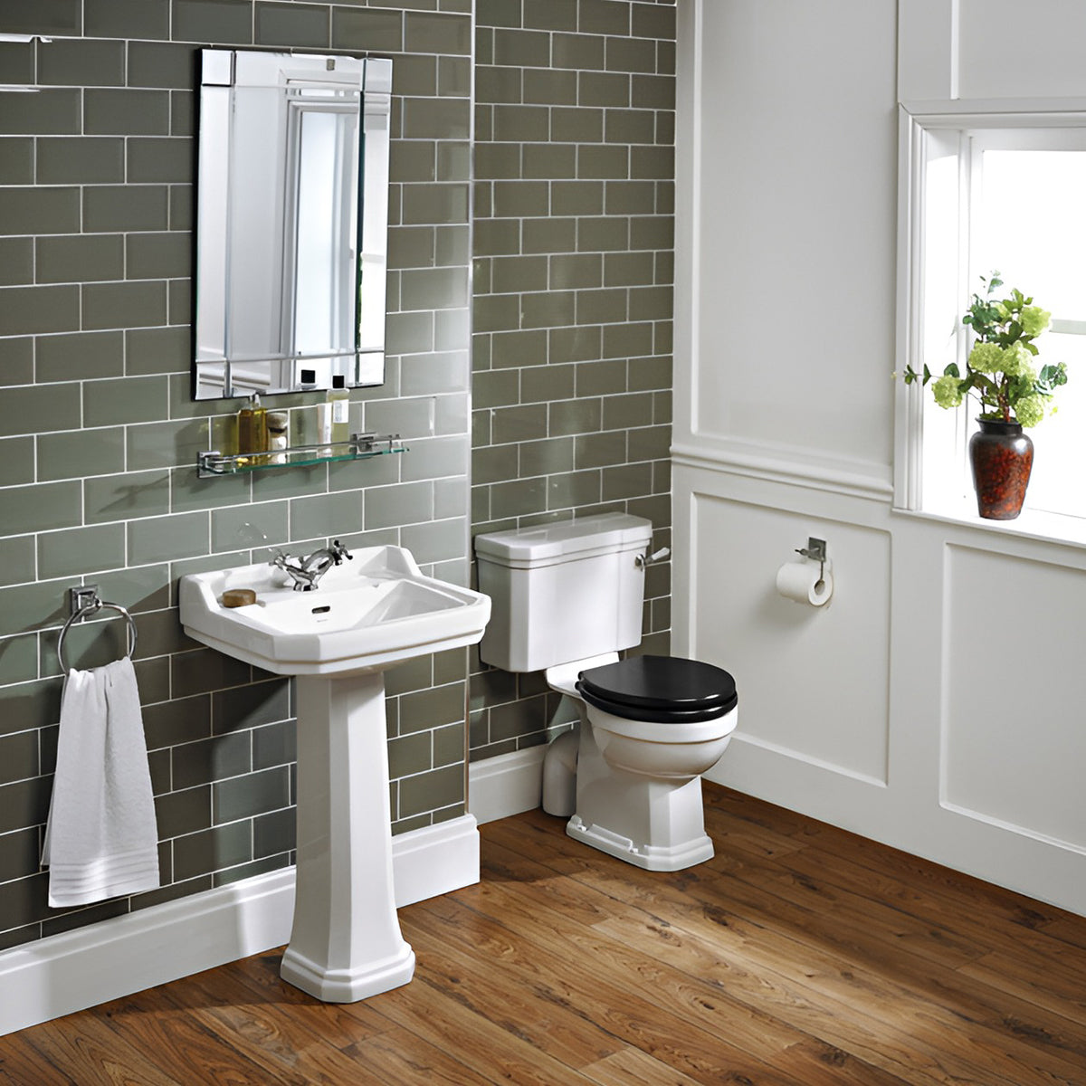 Ideal Standard U470801-U470901 Waverly White Close Coupled WC Pan & Cistern - 520 x 675 x 790mm
