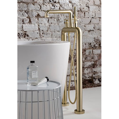 Crosswater UNION Free Standing Bath Filler & Shower Kit Wheel