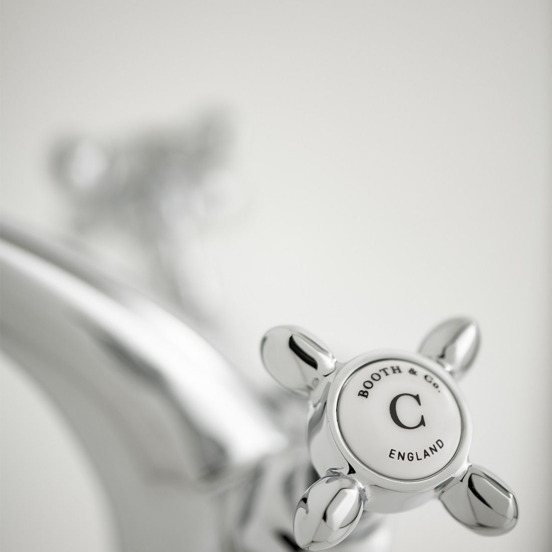 Vado Axbridge Mono Basin Mixer with Pop-Up Waste