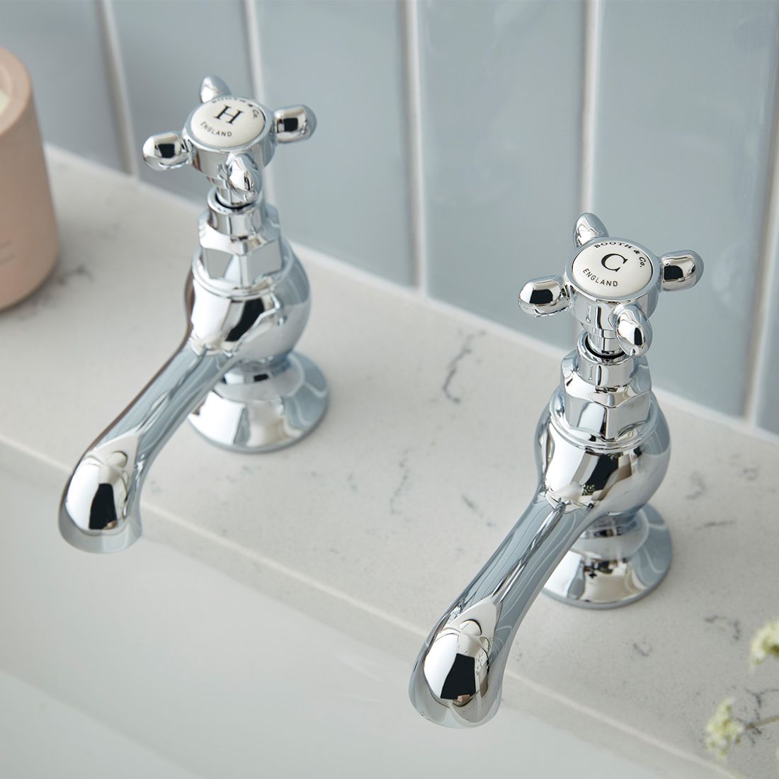 Vado Axbridge Basin Pillar Taps
